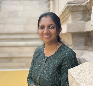 Deepa Sri